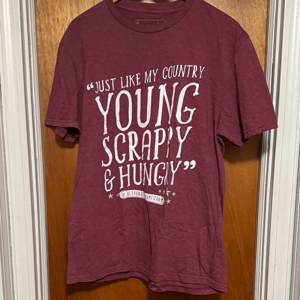 Authentic Broadway Hamilton Young Scrappy and Hungry T shirt Sz L Creative Goods